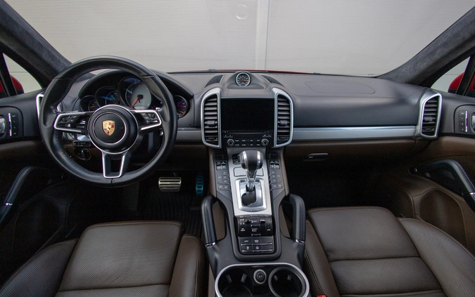 Porsche Cayenne cena 270000 przebieg: 122219, rok produkcji 2016 z Brześć Kujawski małe 631
